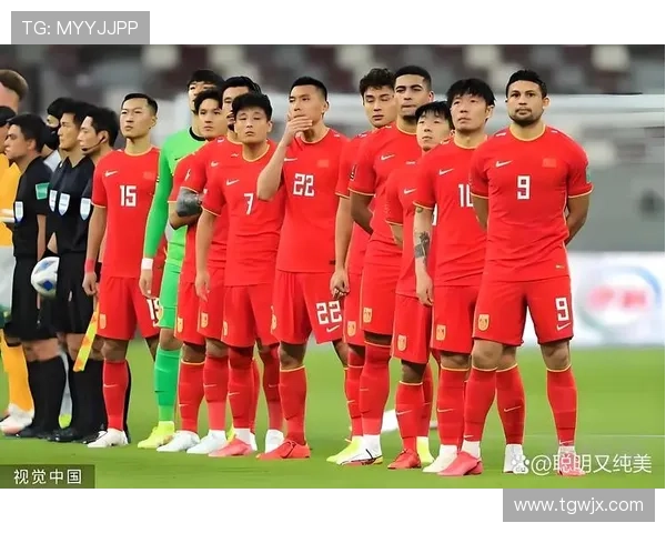 足球球星调整队伍对战术创新与球队表现提升的深远意义 足球球星调整队伍对战术创新与球队表现提升的深远意义