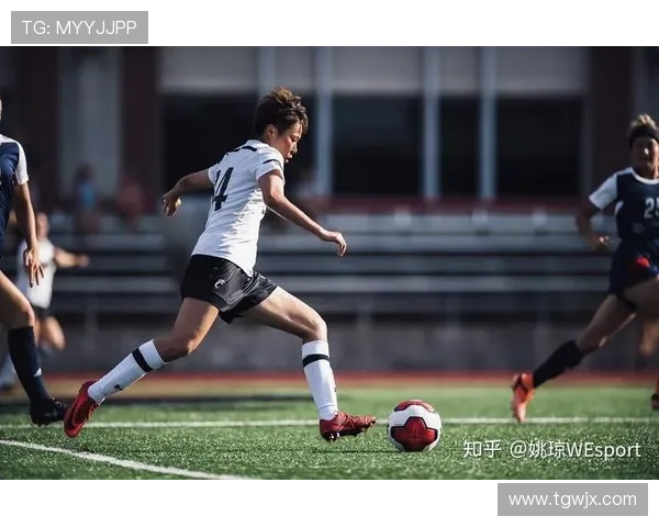 韩国足球明星退役后的人生轨迹与新篇章解析